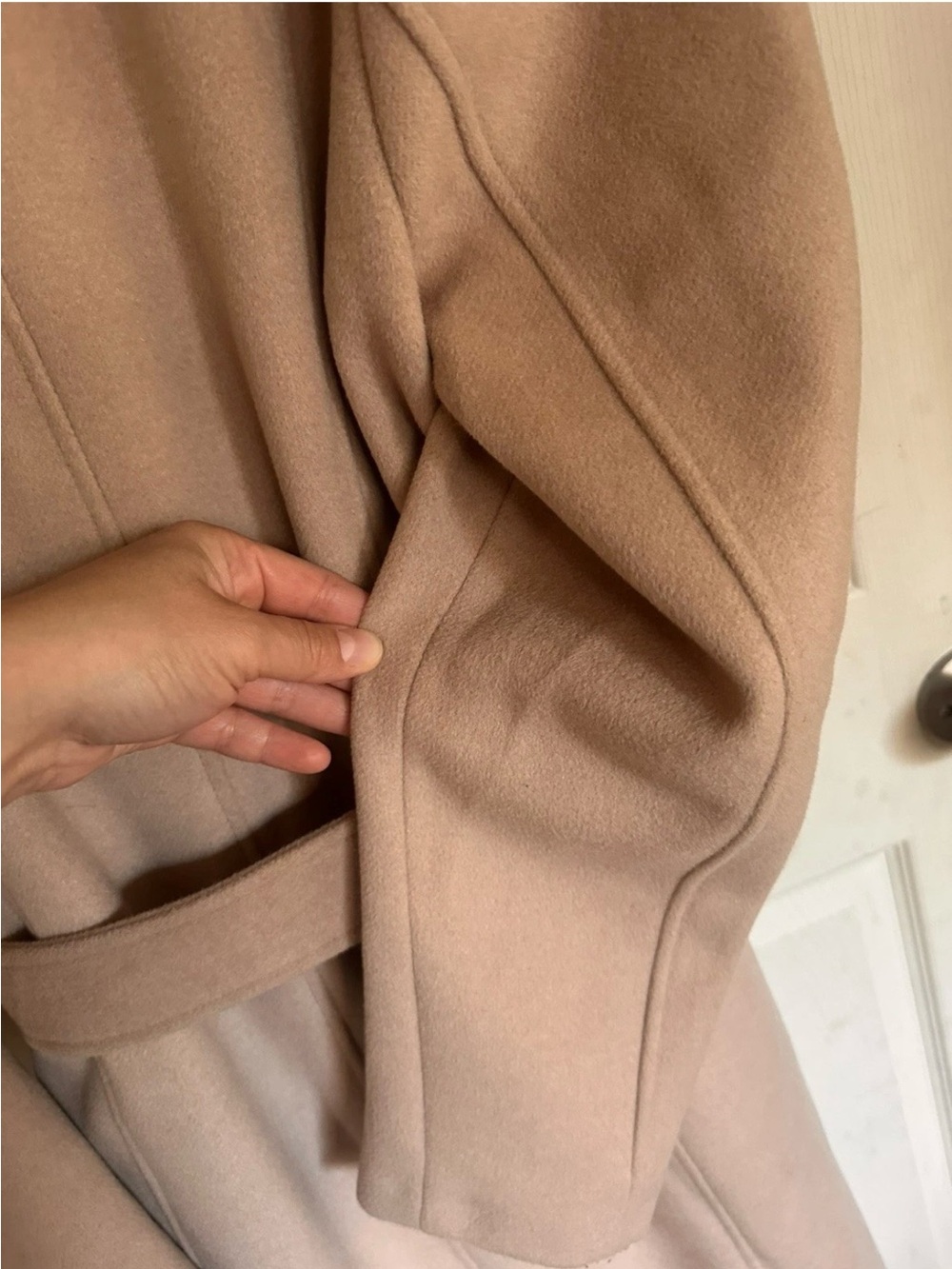 Karl Lagerfeld Paris Faux Fur Collar Wool Beige Coat Size L - Picture 5 of 7